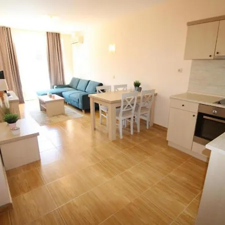 Paradise Dreams Menada Apartment *