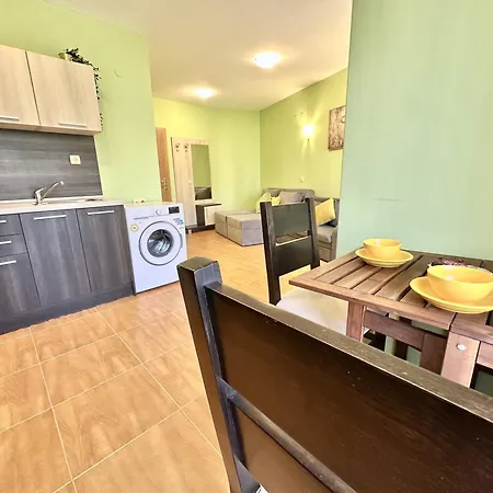 Paradise Dreams Menada Sveti Vlas