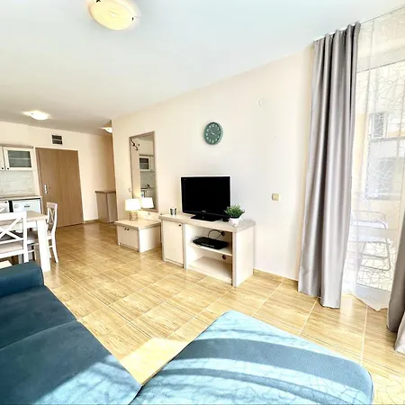 Paradise Dreams Menada